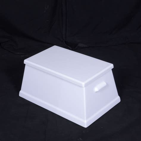 square fiberglass boxes with lids